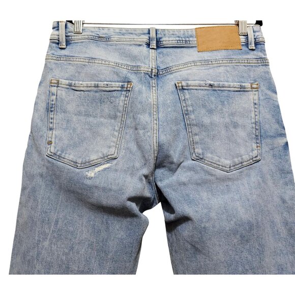 Zara Woman's Light Wash Distressed Straight-Leg Denim Jeans Size 34 - Picture 3 of 14
